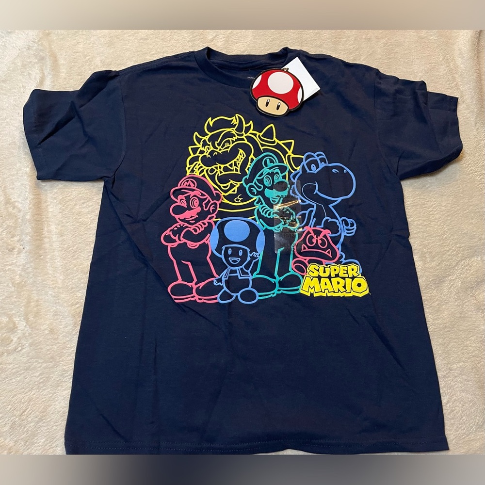 Super Mario Kids T-Shirt 10/12 M NWT